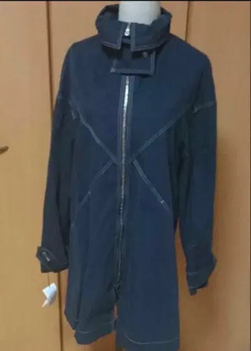 PRIDE/미사용 새상품 트렌치코트 40