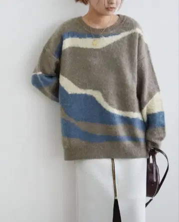 Eimee Law 에이미 로 오버 사이즈 니트