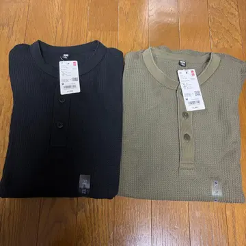 [ 2세트 ] 유니클로 와플 헨리넥 T셔츠 M 카키 블랙