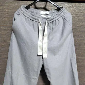 YETTA 라이트 그레이 와이드 팬츠 밴딩 사용