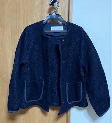 뷔르데사봉 코트