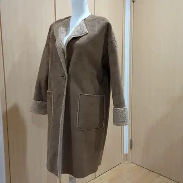 브라운 롱 코트