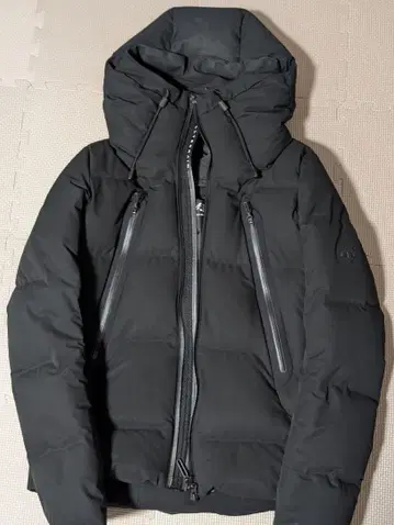 DESCENTE ALLTERRAIN 미즈사와 다운 마운테니어 S 사이즈