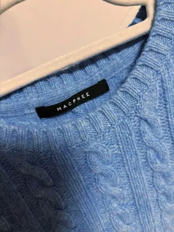 MACPHEE 라이트 블루 케이블 니트 스웨터 투모로우랜드
