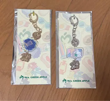 미세스 랜덤 참 키링 2종