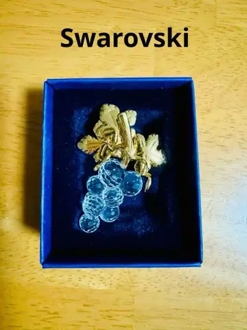 새상품 미사용품 Swarovski 포도 디자인 브로치