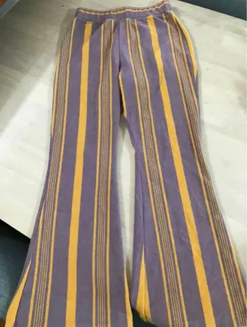 PHEENY 팬츠 가격 인하 중