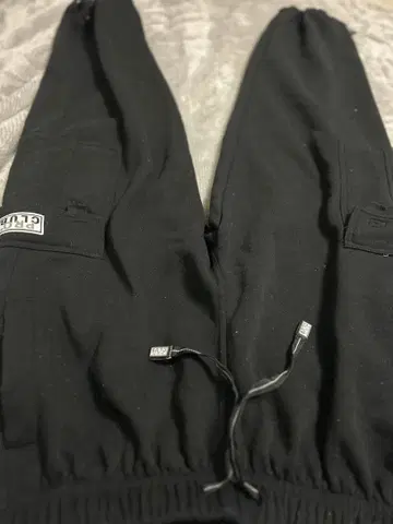 블랙 카고 팬츠