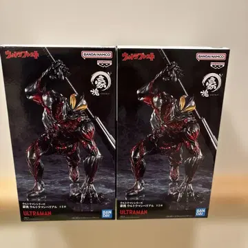 호쾌 울트라맨 베리알 피규어 2체 세트
