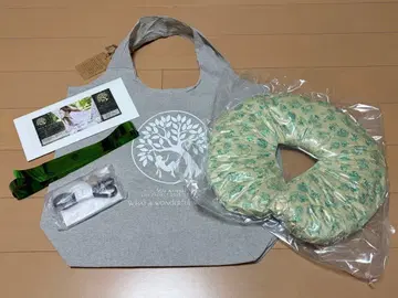 그레이 캔버스 백과 U자형 쿠션 세트