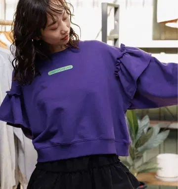 니코앤드 콜라보 프릴 풀오버