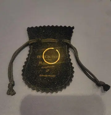 악마 집사와 블랙 고양이전 입장객 특전 반지