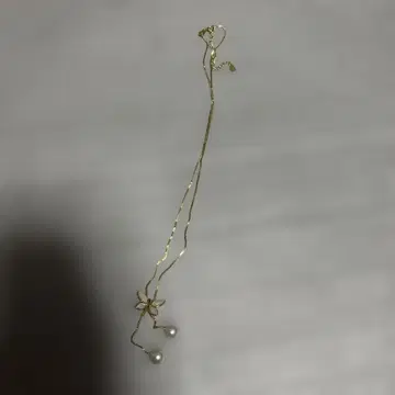골드 체인 펄 나비 모티브 목걸이