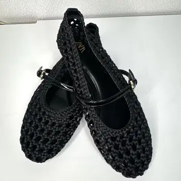 [미사용] ZARA 메쉬 플랫 스트랩 슈즈 37사이즈