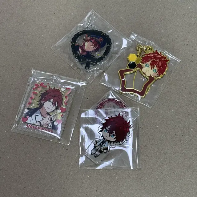 앙스타 아마기린네 우치와아크릴키링 미니아크릴스탠드 미니코레 가챠