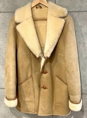 뉴질랜드 AOTEA NEWZEALAND 아오테아 무스탕 코트