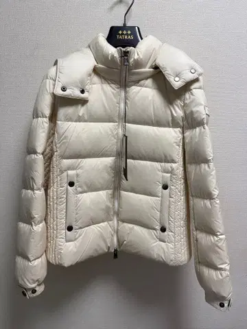 TATRAS 아이보리 다운 자켓 숏 화이트 01 타트라스