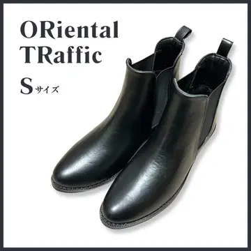 미사용 새상품 오리엔탈 트래픽 사이드 고어 부츠 심플 블랙 블랙
