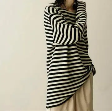 [ 새상품급 ] 클라네 루즈 빈티지 롱 슬리브 면 보더 상의