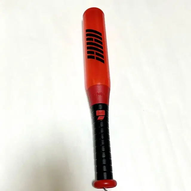 iKON 아이콘 응원봉 콘배트 팝니다