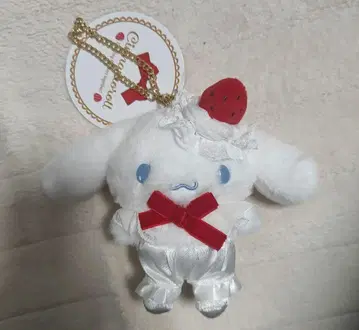 시나모롤 마스코트 백참 숏 케이크 산리오 딸기 이치고