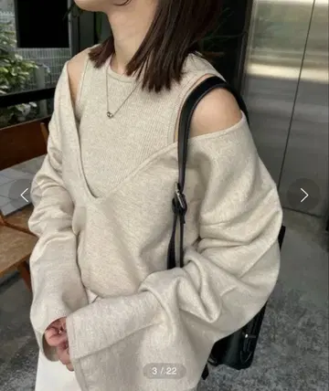 capricieux le'mage 2SET 어깨 슬릿 니트