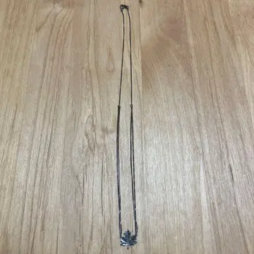 TROVE 메이플 리프 목걸이