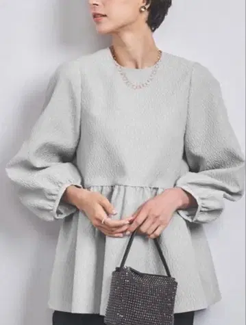 유나이티드 애로우즈 에어리 자카드 페플럼 9SL 블라우스