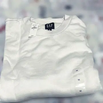 라이트 그레이 크루넥 맨투맨 T셔츠 GAP 새상품 M 사이즈