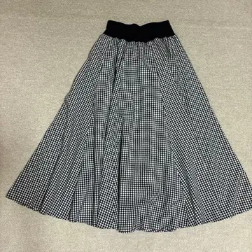 플레어 스커트 블랙 화이트 깅엄 체크