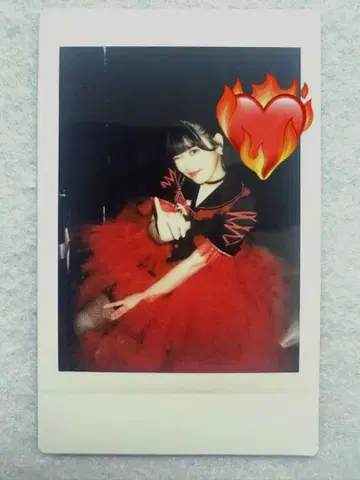 FRUITSZIPPER 월아시 아마네 폴라로이드 레코드 대상 의상