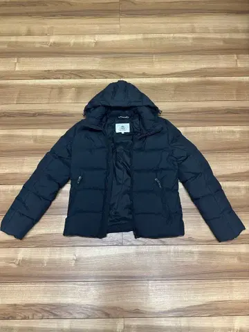 PYRENEX 후드 부착 블랙 다운 자켓 S