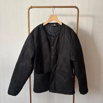 [ 새상품급 ] ROKX 퀼트 가디건 폴라테크 블랙 M 사이즈