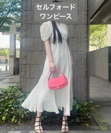 [ 새상품급 ] CELFORD 셀컷 아웃원피스