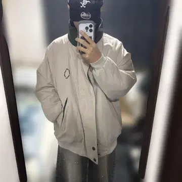 베이지 그린 점퍼 L 사이즈