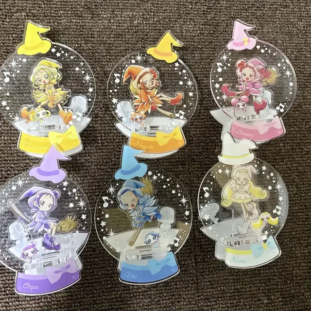 꼬마마법사레미 스노우돔 아크릴스탠드 오쟈마녀도레미