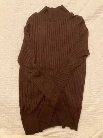 SUSURI 포에타 니트