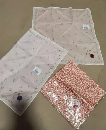 레어 마롱 크림 손수건 2개 런천 매트 세트