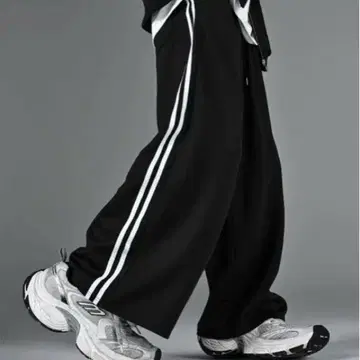 [ ADRER ] 라인 트랙 와이드 슬랙