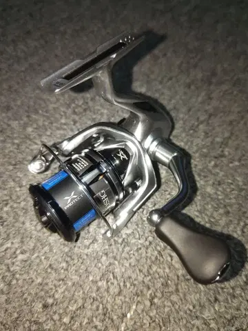 컨디션 최상 시마노 19 스트라딕 2500SHG