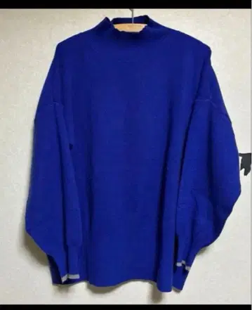 니트 소매 끝 슬릿 그레이 배색