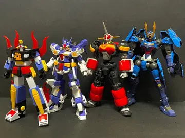 로봇 프라모델 4체 모음