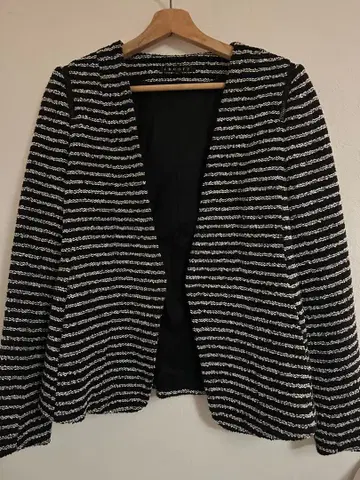 띠어리, 노카라 자켓 블랙 화이트 스트라이프 S 사이즈