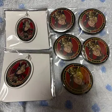 트위스테 카페 오마이카페 캔뱃지 아크릴 키링 자밀