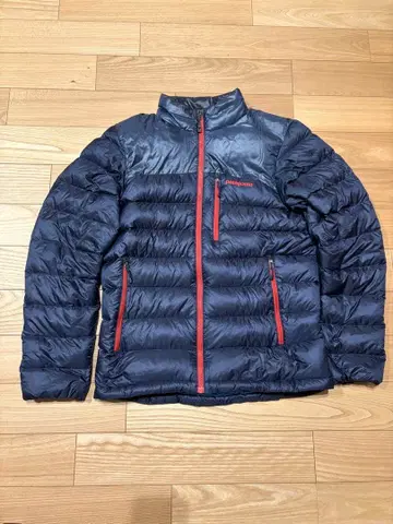 patagonia 네이비 다운 자켓 원 포인트