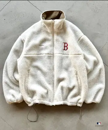 Perushu x MLB 콜라보 스탠드넥 리버서블 나일론 보아 블루종