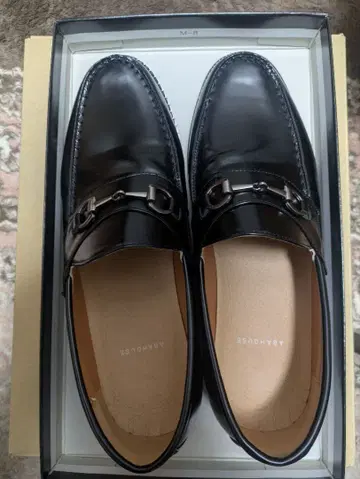 네오 가죽 비트 로퍼