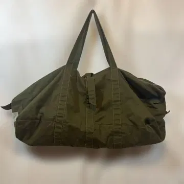 올리브 그린 보스턴 백