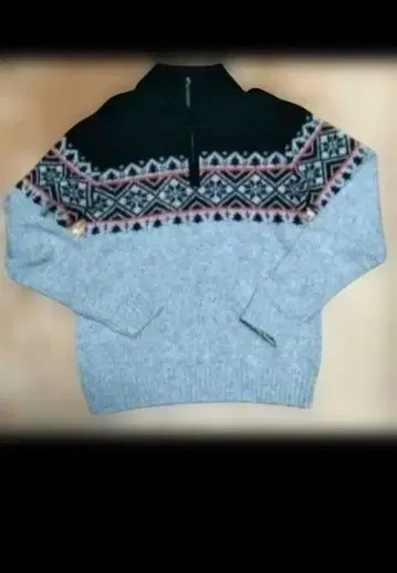 그레이와 블랙 페어아일 니트 스웨터