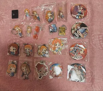 [ 나미 ] 굿즈 묶음 판매 원피스